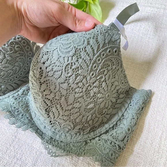 SOLD Aerie lightly padded balconette floral lace bra 40D sage green rosegold - Picture 3 of 11
